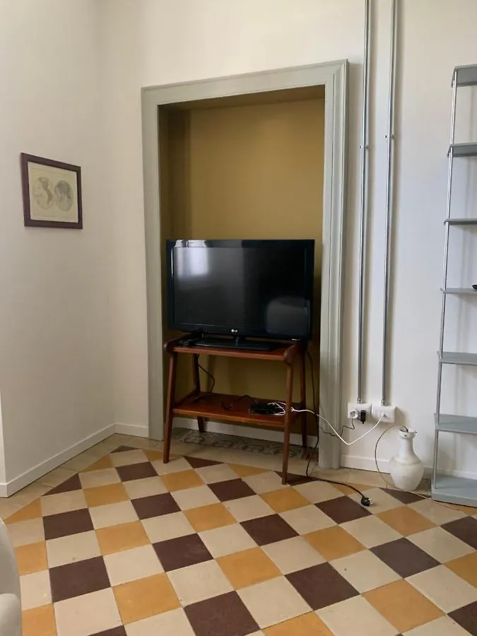 Casa Dai Toni Cortesi 2 Bergamo 0*,  Italy